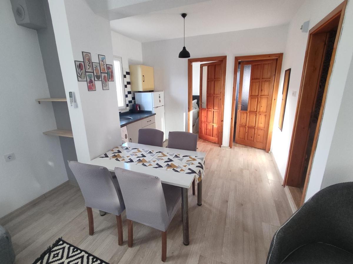 Apart Turgutreis Exterior photo