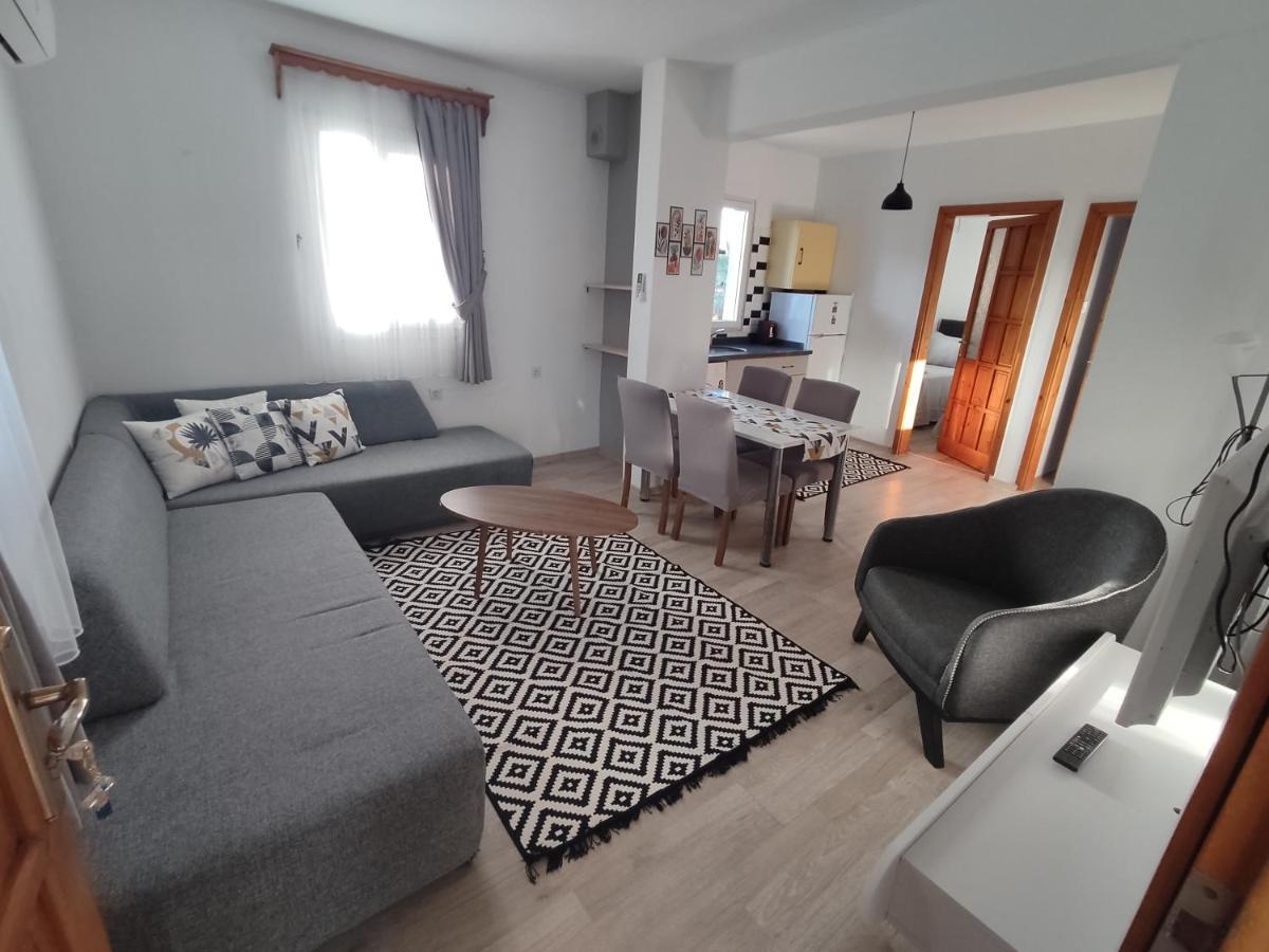 Apart Turgutreis Exterior photo