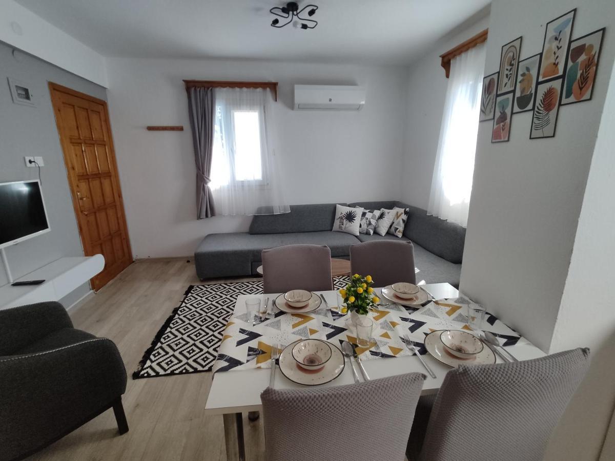 Apart Turgutreis Exterior photo